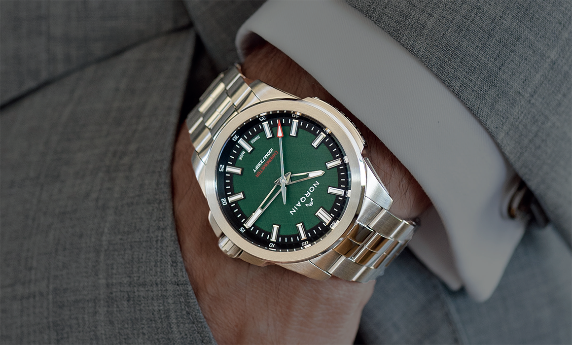 Independence 20 Steel Bezel Green Dial